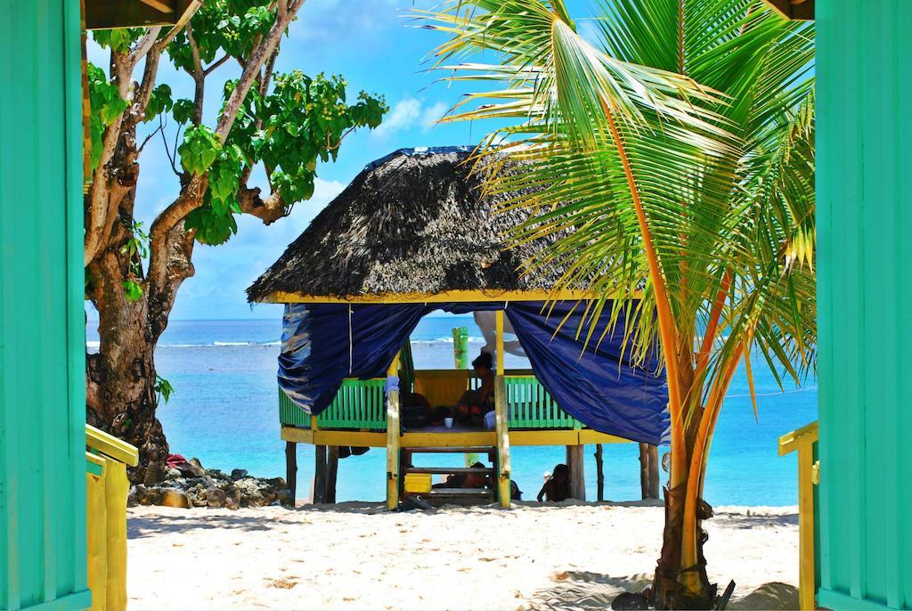 Taufua Beach Fales Lalomanu Екстер'єр фото