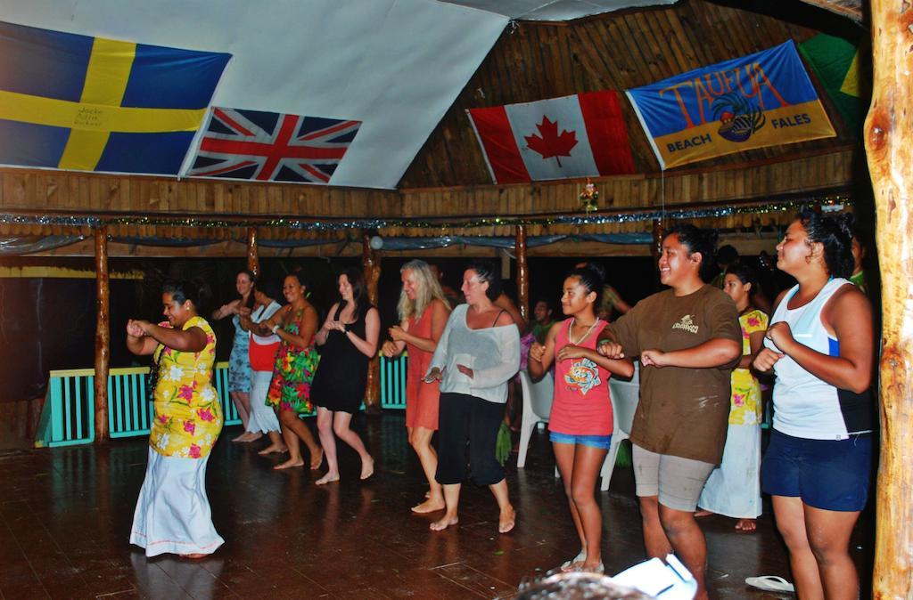 Taufua Beach Fales Lalomanu Екстер'єр фото
