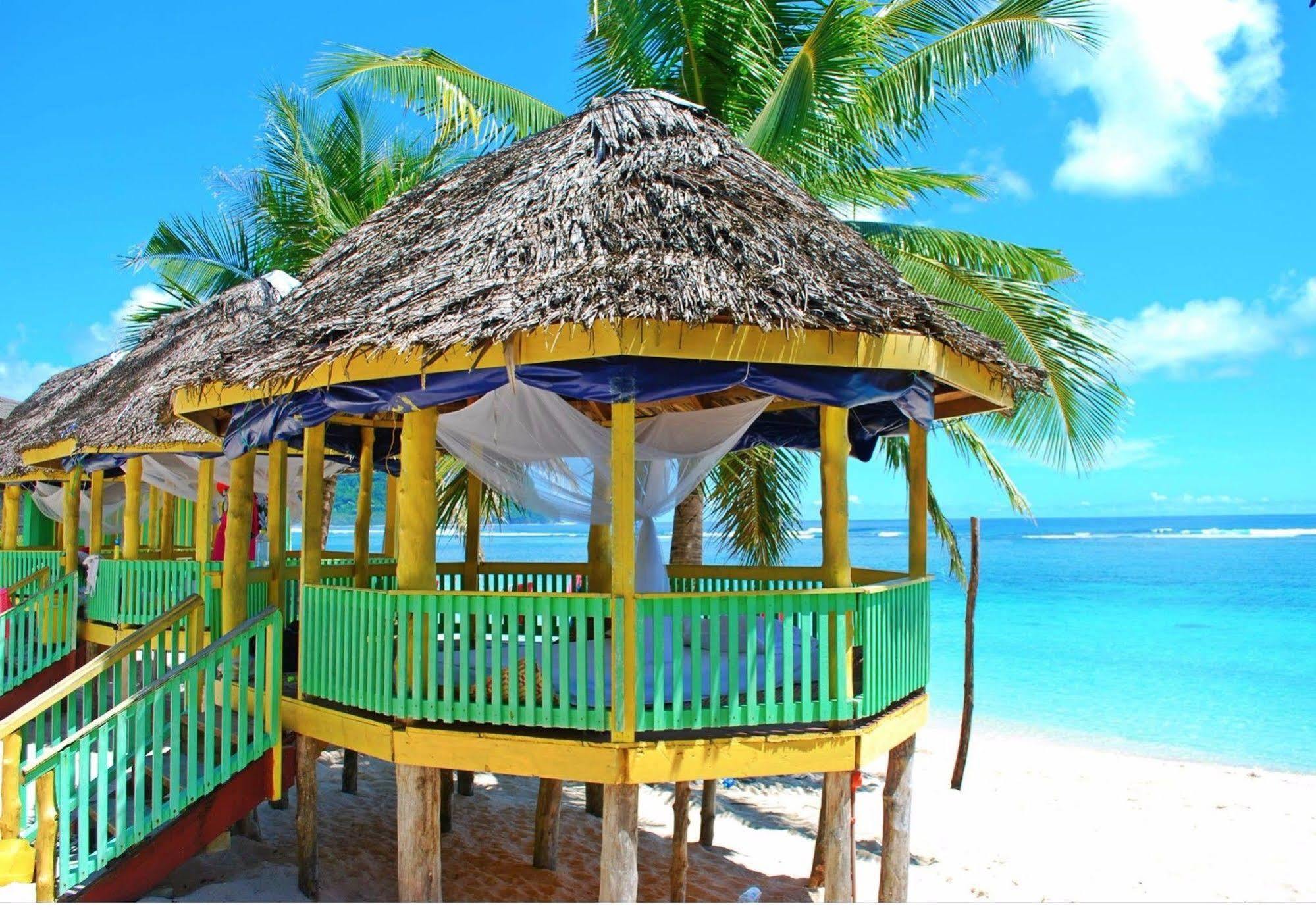 Taufua Beach Fales Lalomanu Екстер'єр фото