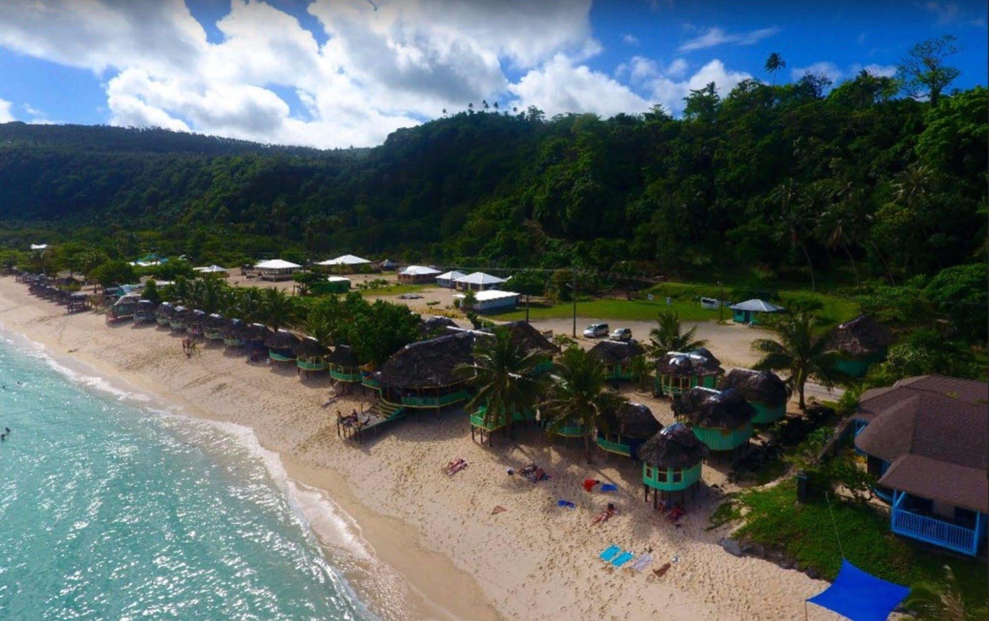 Taufua Beach Fales Lalomanu Екстер'єр фото