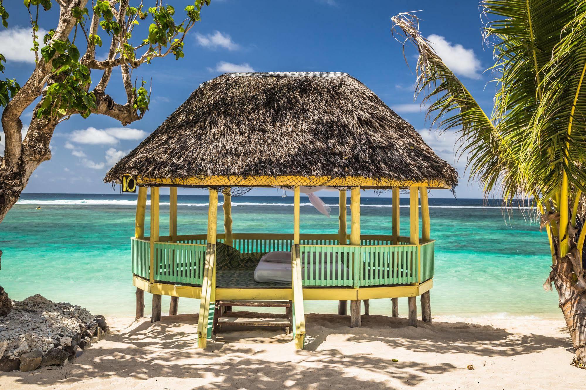 Taufua Beach Fales Lalomanu Екстер'єр фото