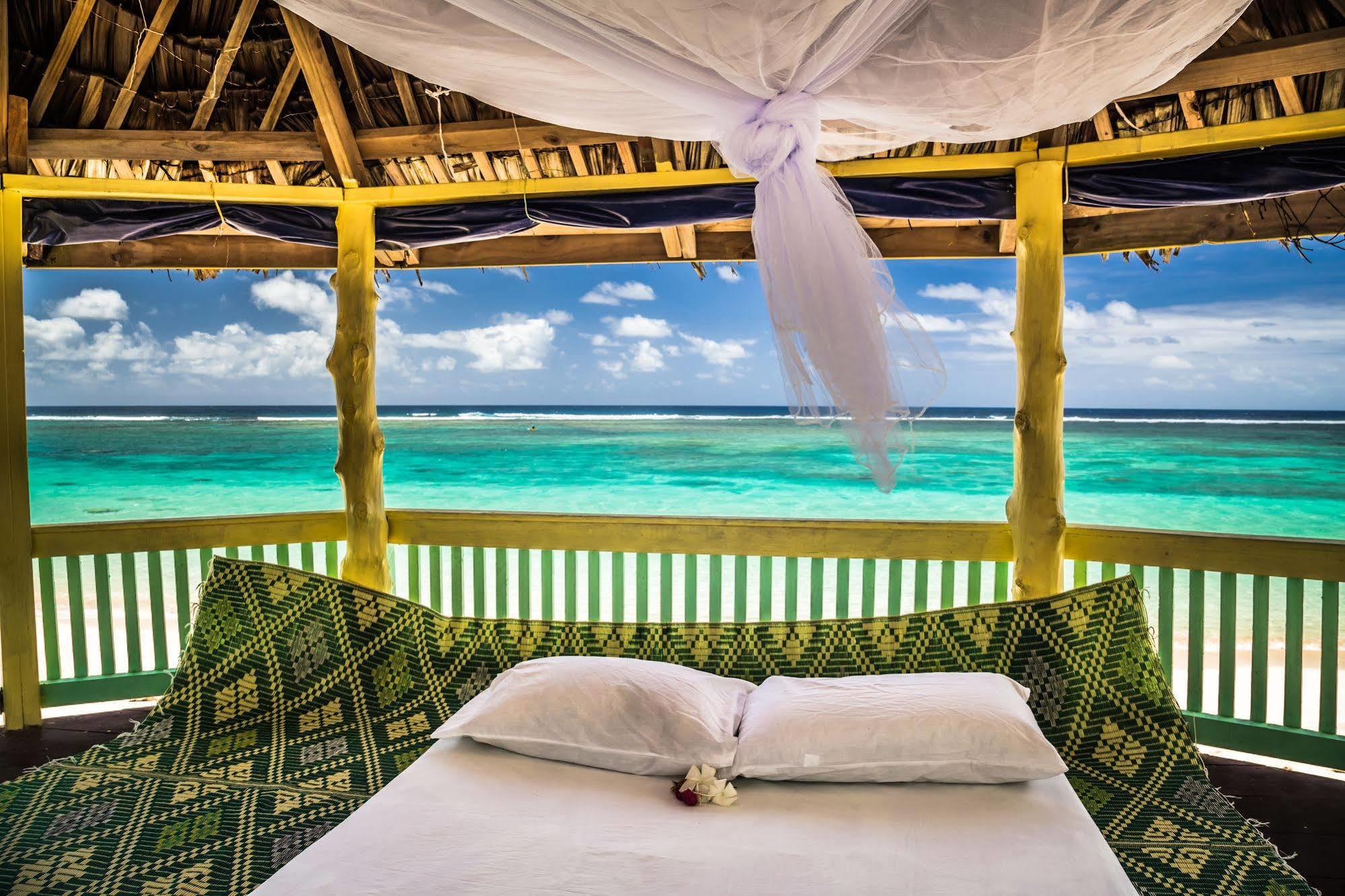 Taufua Beach Fales Lalomanu Екстер'єр фото